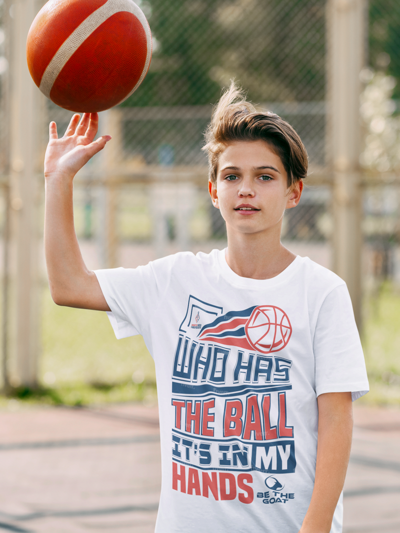 WHO HAS THE BALL, IT'S IN MY HANDS/ BE THE GOAT