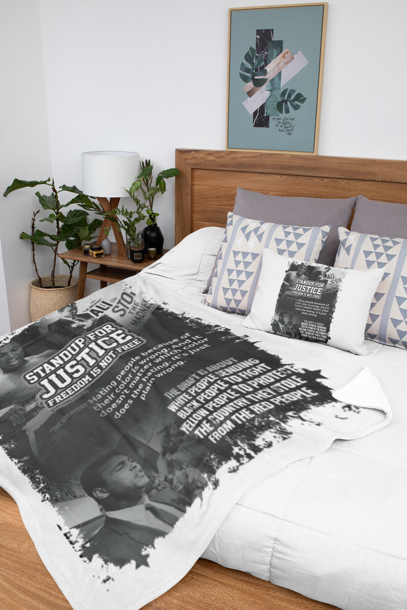 MUHAMMAD ALI "FREEDOM IS NOT FREE" THROW BLANKET